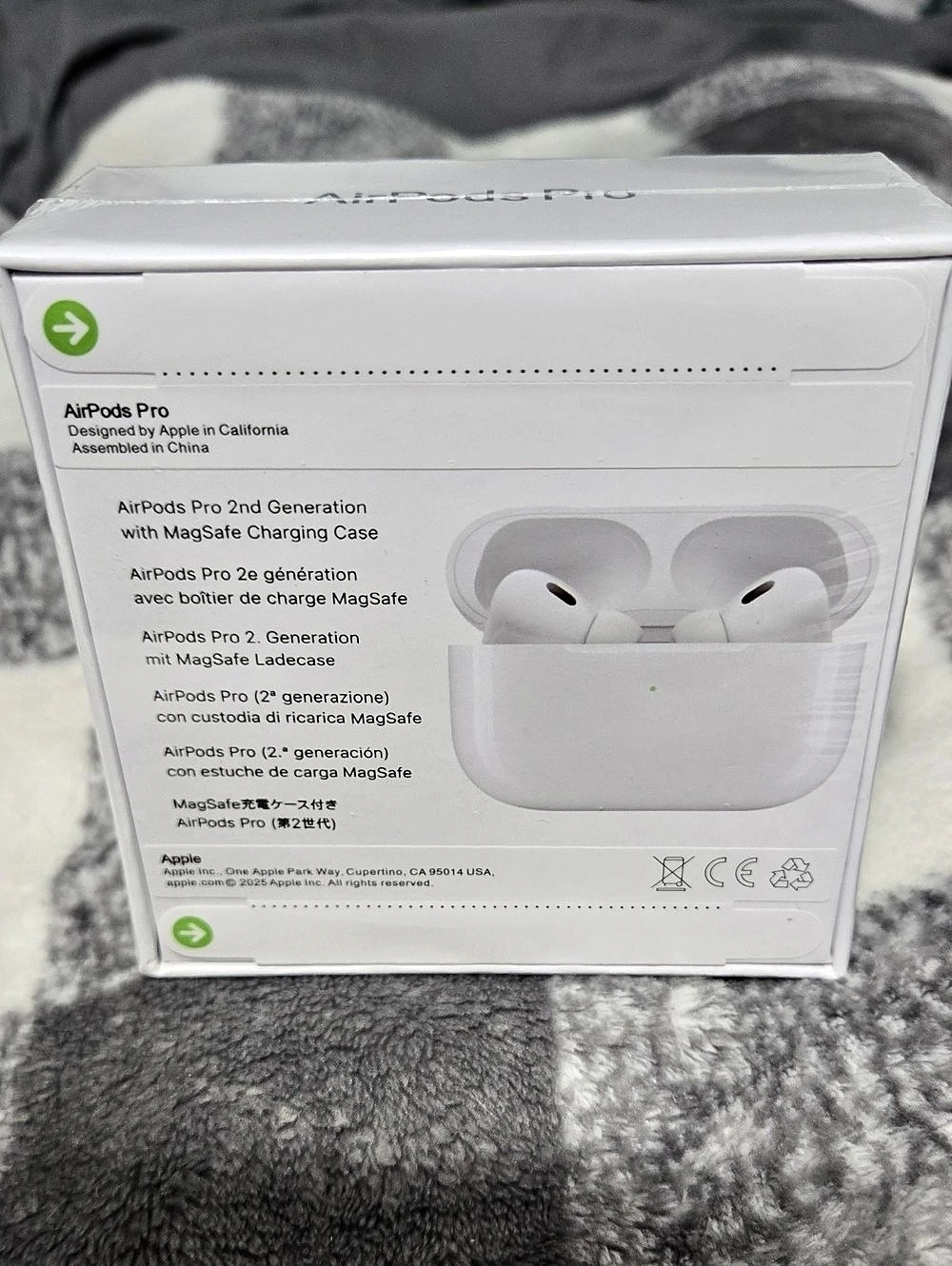 Apple AirPods Pro (2nd generation) with MagSafe Charging Case Wireless Earbuds